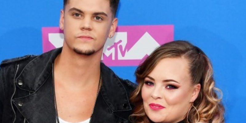 Strange Things Everyone Ignores About Catelynn Lowell’s Marriage