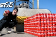 1000 CANS OF COKE vs STEAM ROLLER!! (COCA COLA vs ROAD ROLLER EXPERIMENT)