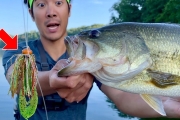MAGIC LURE CATCHES BIG BASS!!! (Summer Jon Boat Fishing)