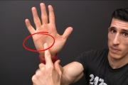 Don’t Ignore THIS Early Warning Sign – MUSCLE LOSS!!