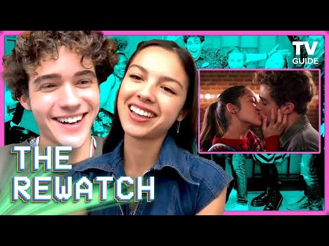 HSMTMTS Cast Rewatches the Show's Best Scenes From Season 1 | Olivia Rodrigo, Joshua Bassett