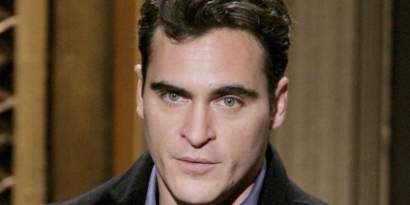The Tragic Real-Life Story Of Joaquin Phoenix